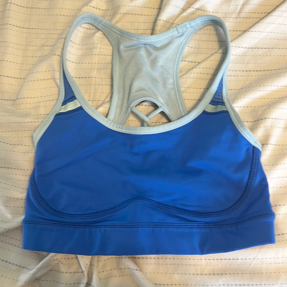 blue lululemon sports bra